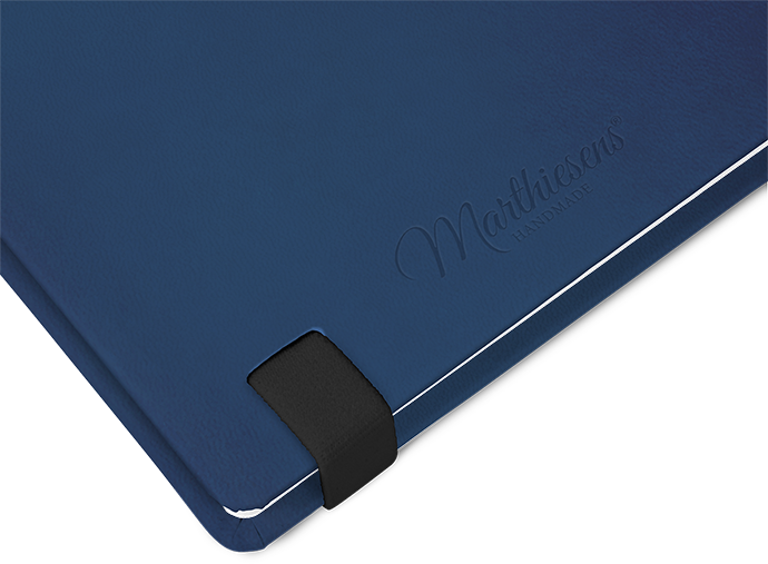 "Cosmic Cobalt" - Large mit deinem Umschlagdesign