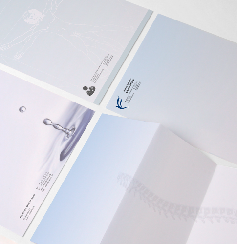 Professionelles Briefpapier für deine Arztpraxis sorgt dafür, dass dein erster Eindruck bleibt – und Vertrauen schafft.