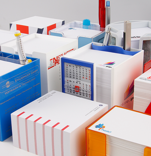 Der Einfluss von gestalteten Zettelboxen mit Kalender auf die Markenwahrnehmung