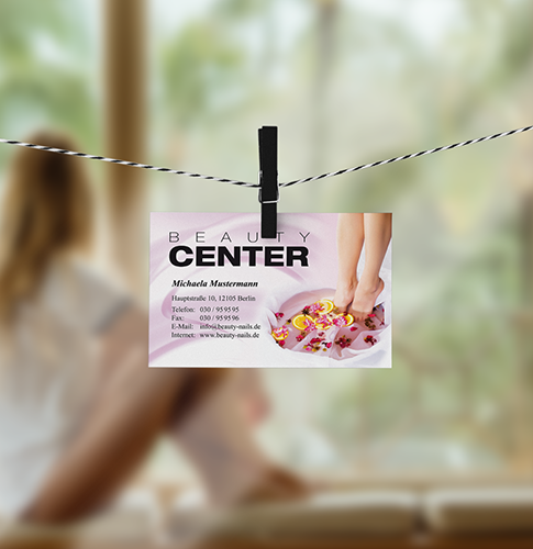 Welche Informationen gehören auf eine Visitenkarte für Fußpflege?