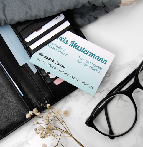 Wie gestaltet man eine exklusive Visitenkarte?